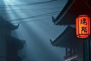 法庭外走廊，证词文件散落在长椅上
